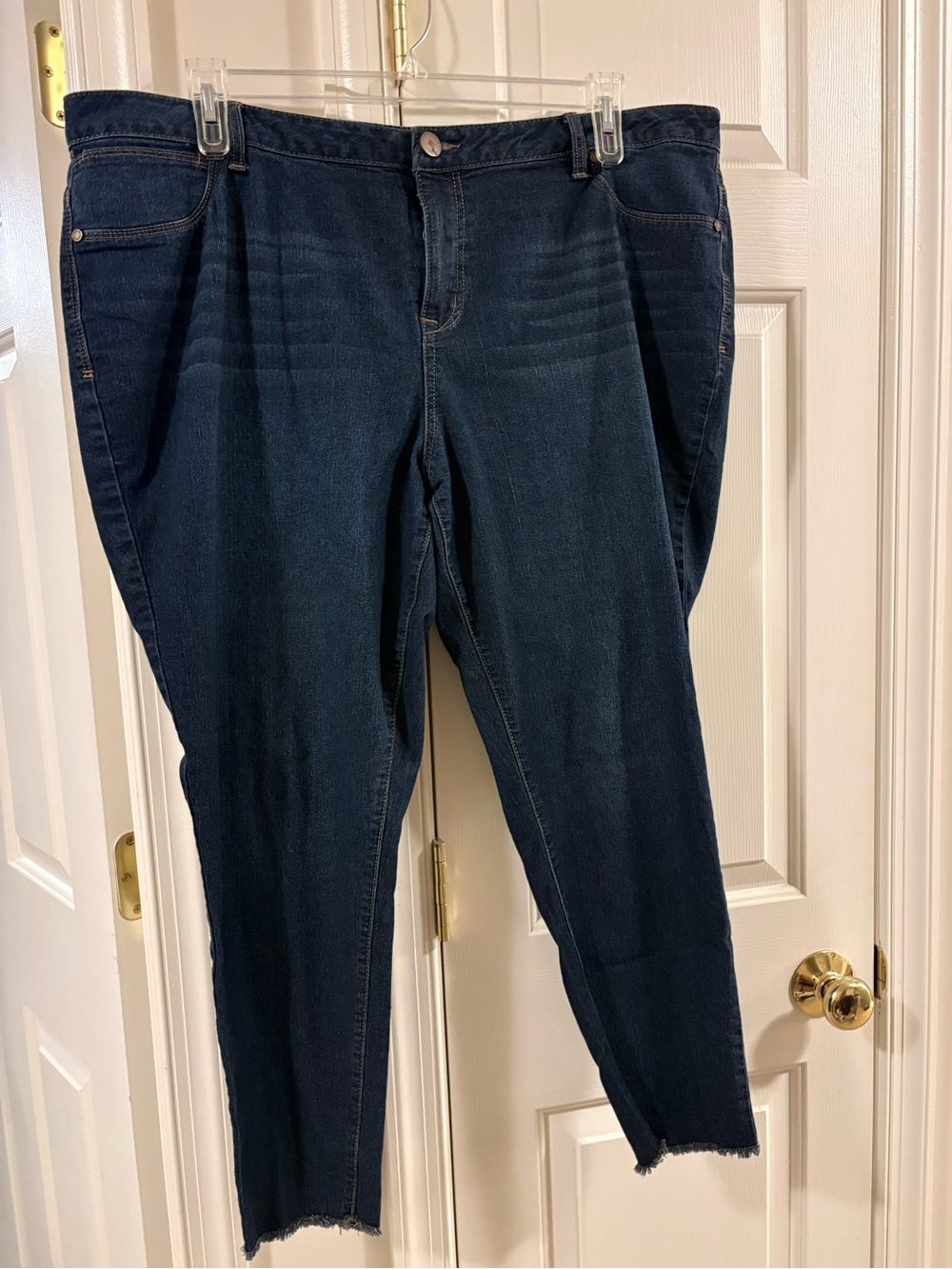 1822 Denim Dark Blue Ankle Crop Jeans